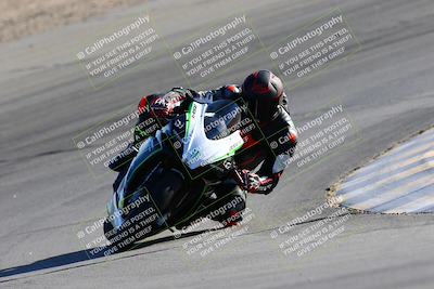 media/Jan-08-2022-SoCal Trackdays (Sat) [[1ec2777125]]/Turn 10 (2pm)/